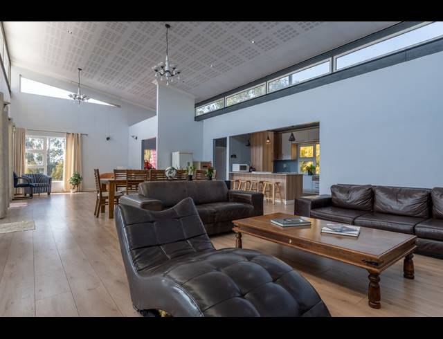 1.20HA SMALLHOLDING FOR SALE IN NORTON HOME ESTATE